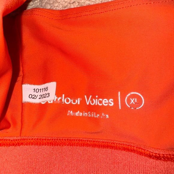 Outdoor Voices TWO PIECE SET (SplashKnit All-Time Bra) & (SplashKnit 5" Short) - Picture 5 of 9
